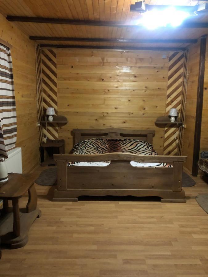 Kabanova Gora Pension Boekovel Buitenkant foto