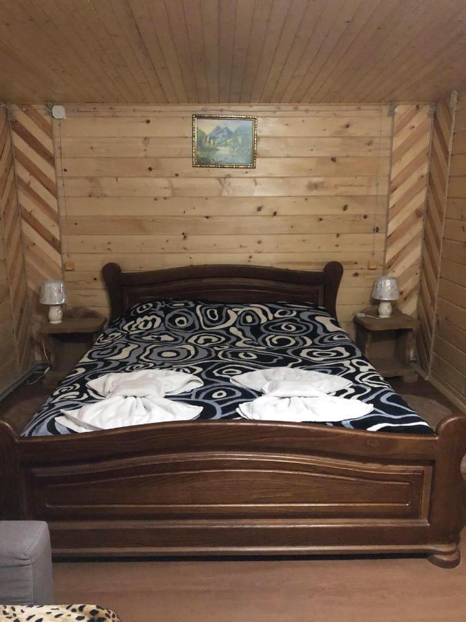 Kabanova Gora Pension Boekovel Buitenkant foto