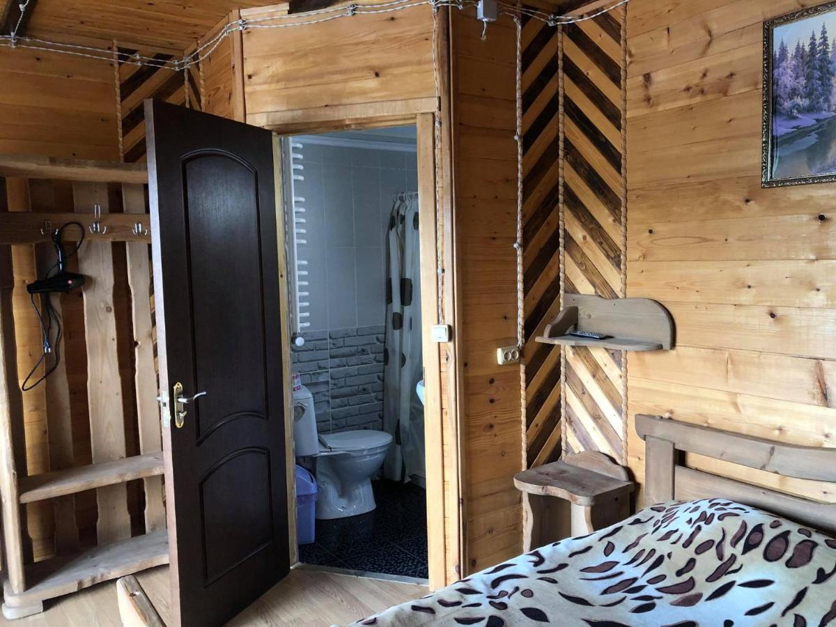 Kabanova Gora Pension Boekovel Buitenkant foto