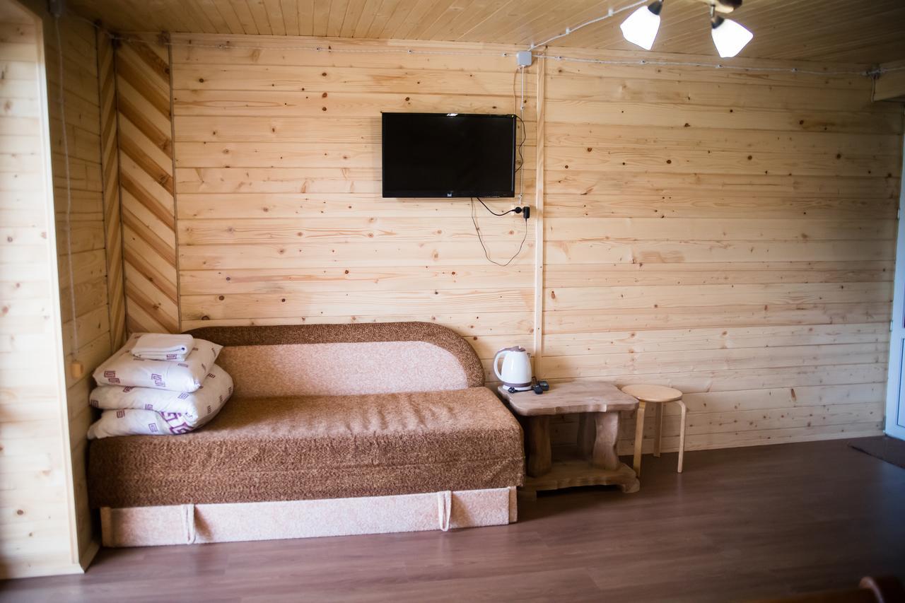 Kabanova Gora Pension Boekovel Buitenkant foto