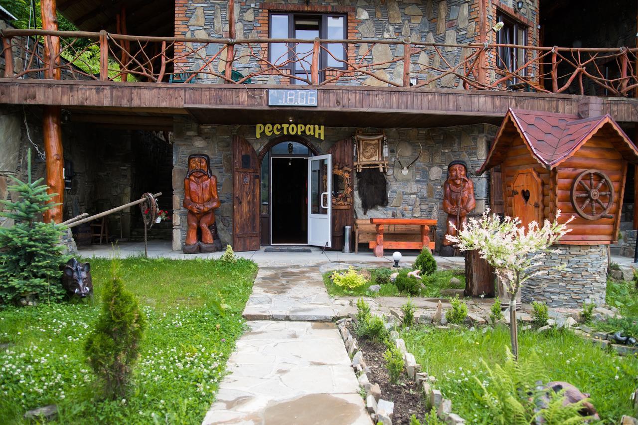 Kabanova Gora Pension Boekovel Buitenkant foto