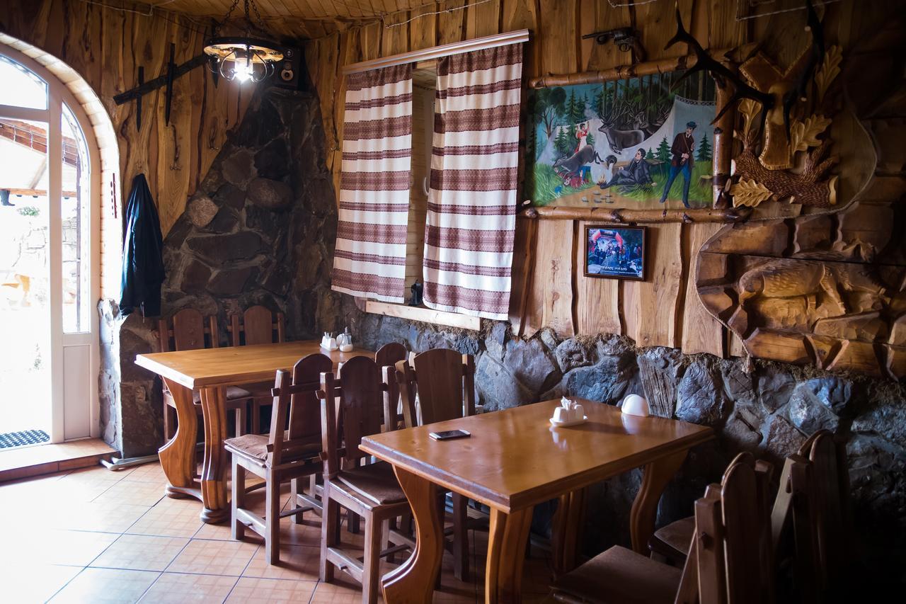 Kabanova Gora Pension Boekovel Buitenkant foto