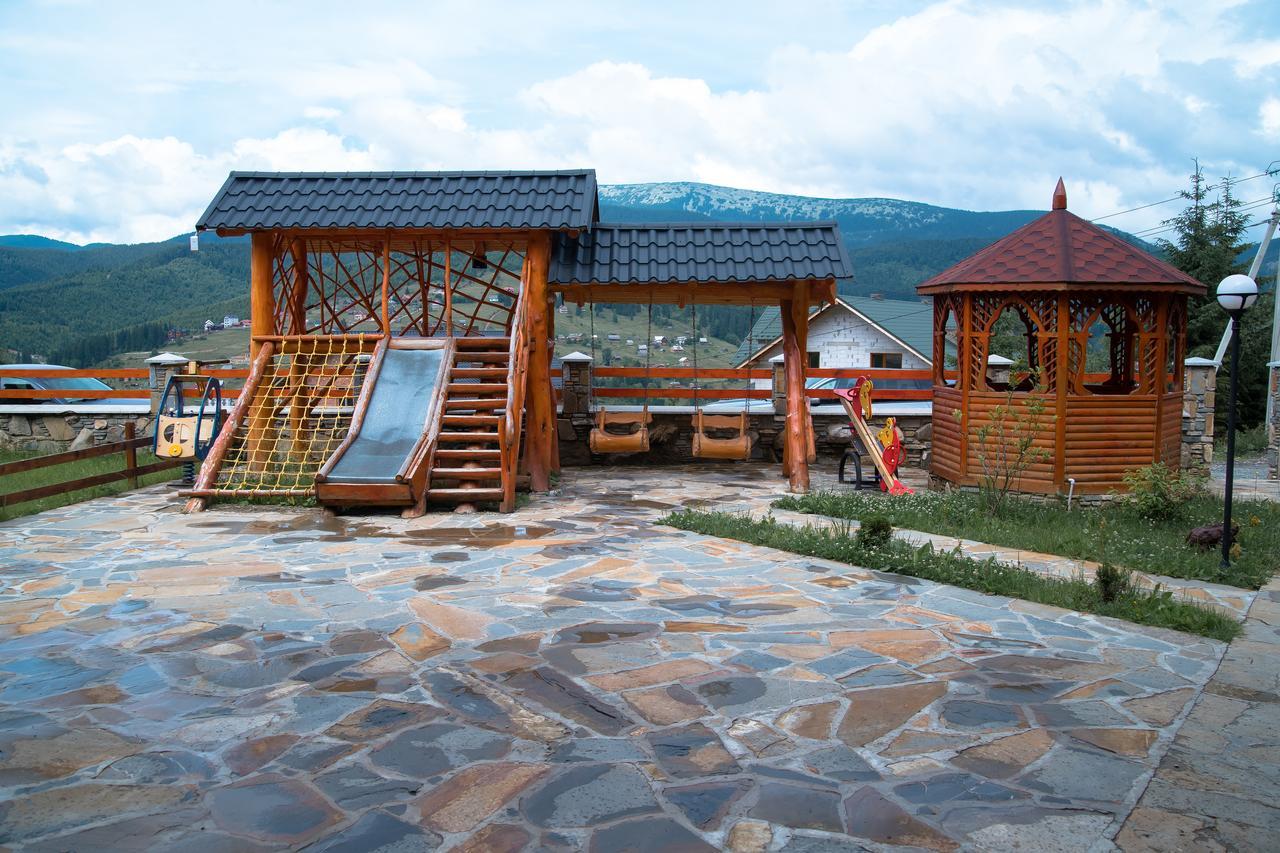 Kabanova Gora Pension Boekovel Buitenkant foto